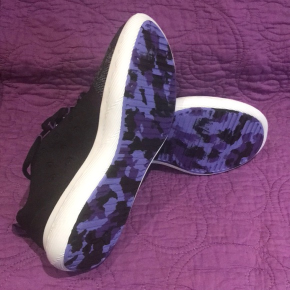 Under Armour Training Shoes - Picture 3 of 5